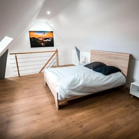 Appart-duplex Vue Panoramique Balcon & Piscine Proche Commerce